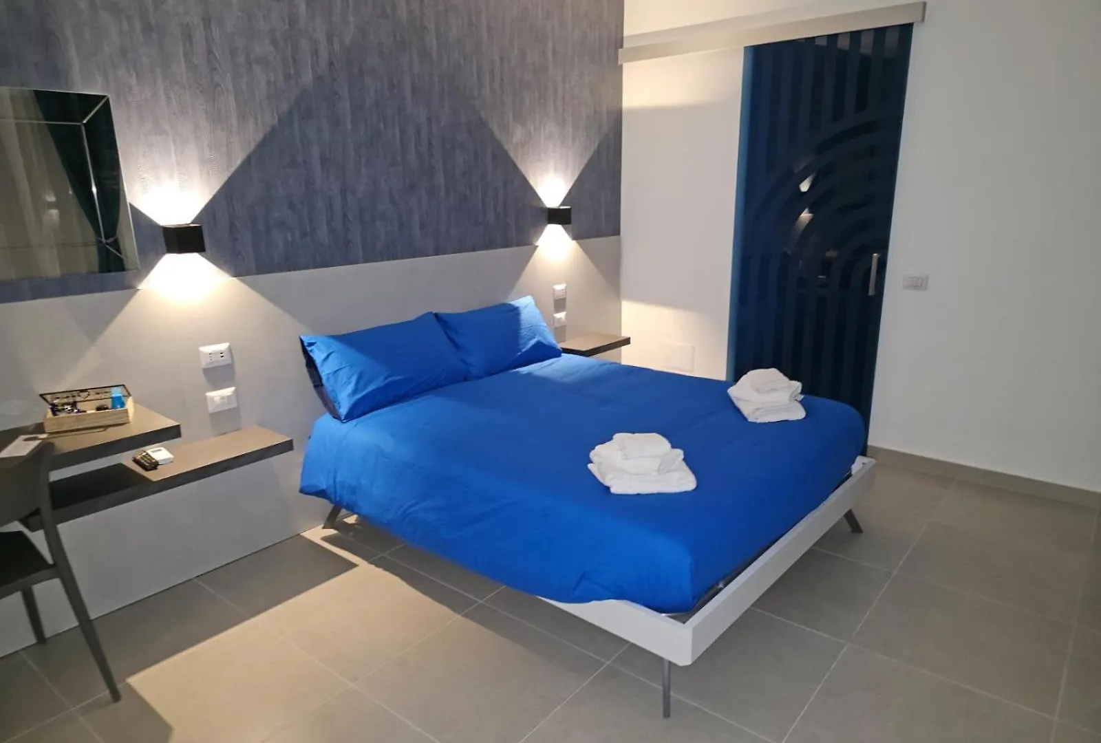 B&B Napoli Mitologica 0*,  Italia